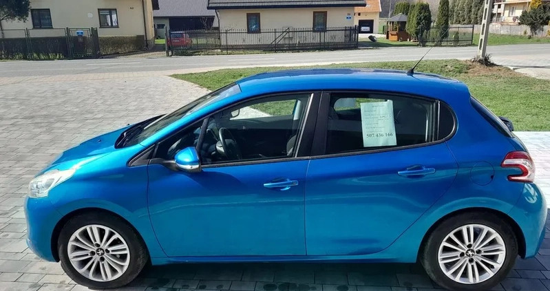 Peugeot 208 cena 21900 przebieg: 147000, rok produkcji 2012 z Grodków małe 56
